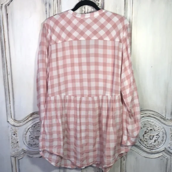 TORRID Dusty Pink and White Plaid Long Sleeve Babydoll Button Down Top Size 2 - Picture 7 of 10